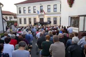 215 Koncert pod lipo Foto atelje Postojna